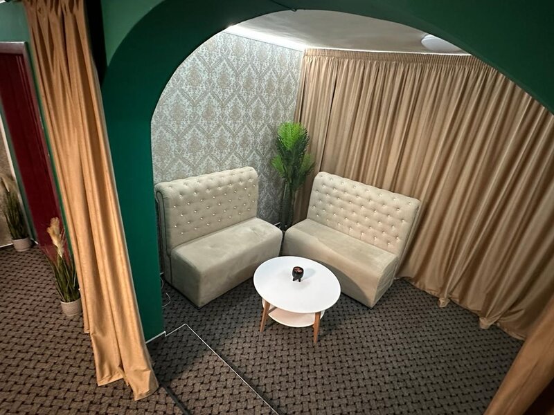 Vand afacere salon masaj adulti